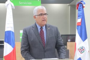 BHD León apoya proyecto de supermercado en San Cristóbal