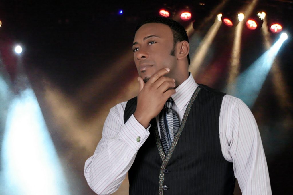 ¡Increíble! Anthony Santos pide 50 hombres de seguridad para presentarse en Punta Cana