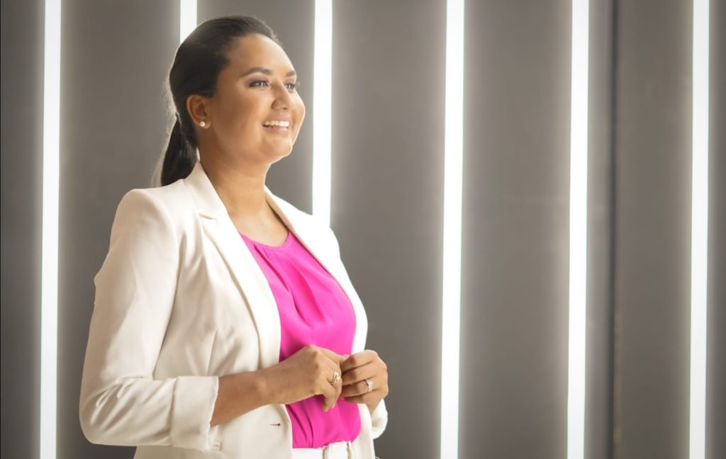 La autora bestseller de Amazon y speaker motivacional Amalfi Eguren ofrece conferencia dirigida a mujeres