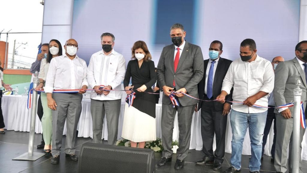 Gobierno entrega remozado emblemático Club Los Cachorros de Cristo Rey