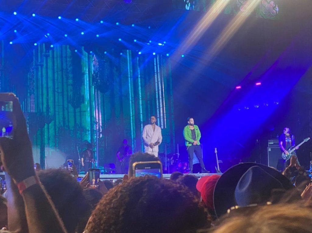 Aventura tocó y Romeo brilló