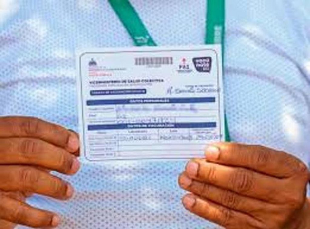 Salud Pública extiende hasta el 21 de febrero presentación tarjeta de vacunación de tercera dosis