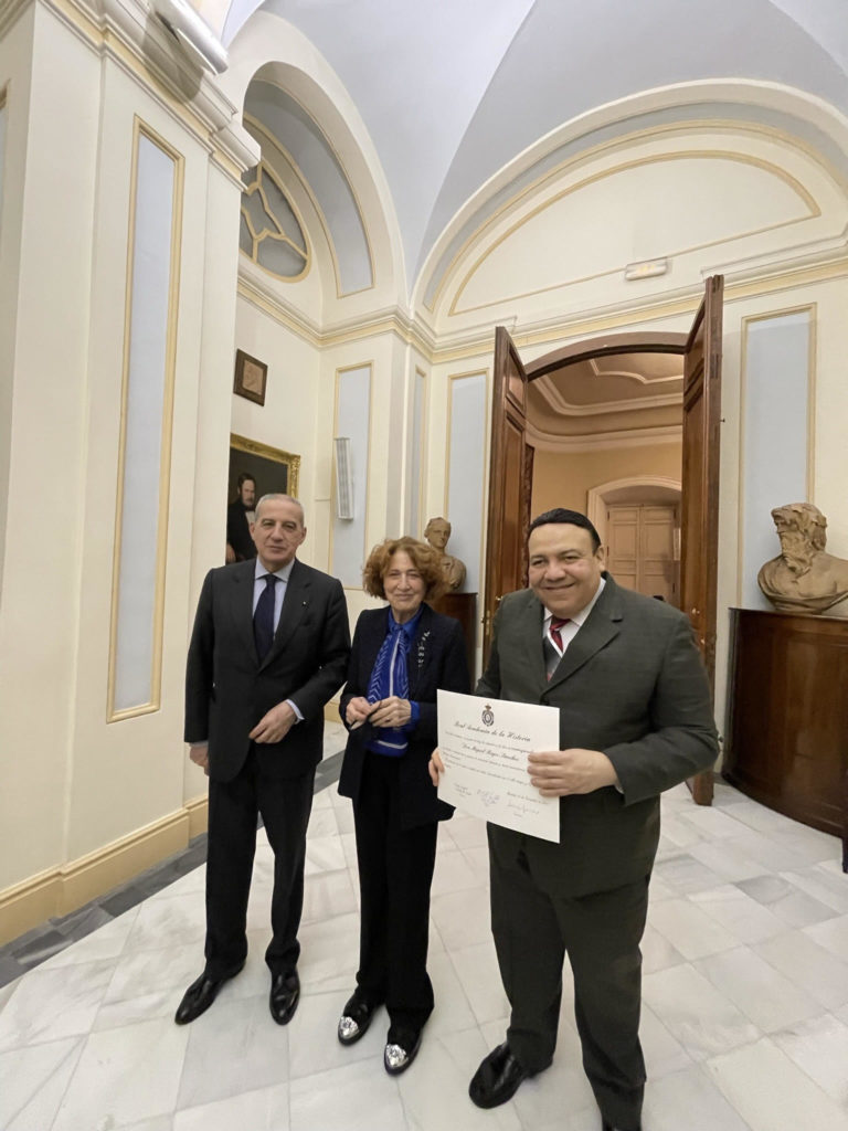 Dominicano Miguel Reyes Sánchez ingresa como Miembro a la Real Academia de la Historia de España
