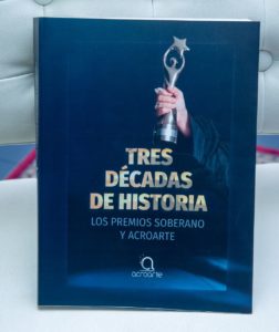 Acroarte inaugura editorial con puesta en circulación de libro «Tres décadas de historia»