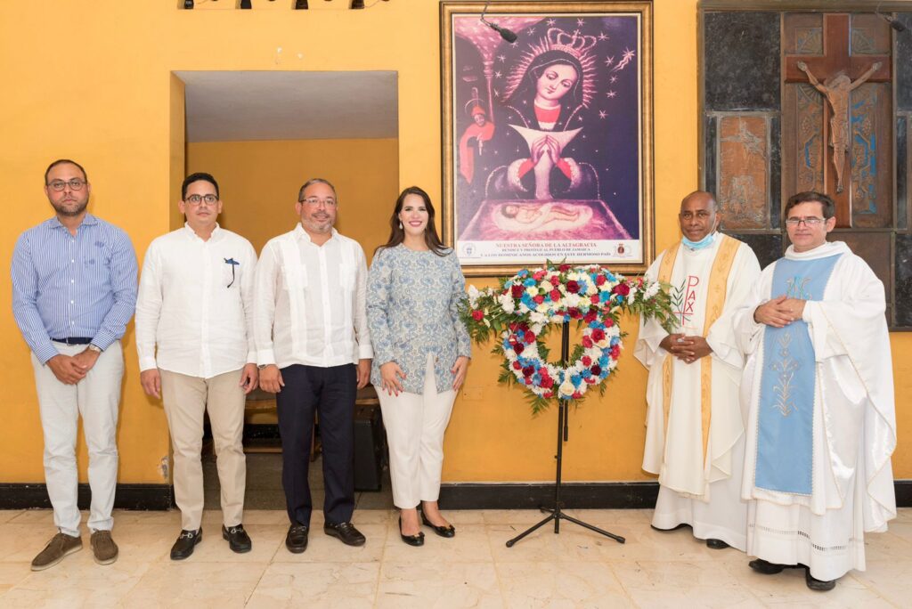 Embajada instala cuadro de la Virgen de la Altagracia en Catedral de Jamaica, eldigital.com.do