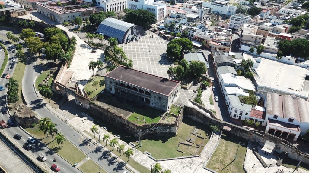 Realizan censo de negocios y encuestas a residentes y visitantes de Ciudad Colonial , eldigital.com.do