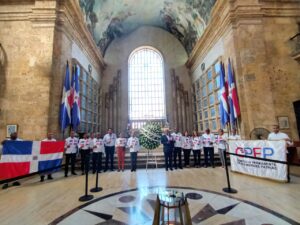 En la conmemoración de la Independencia Efímera presidente de Efemérides Patrias dice: “Se está con la Patria o de espaldas a ella”, eldigital.com.do