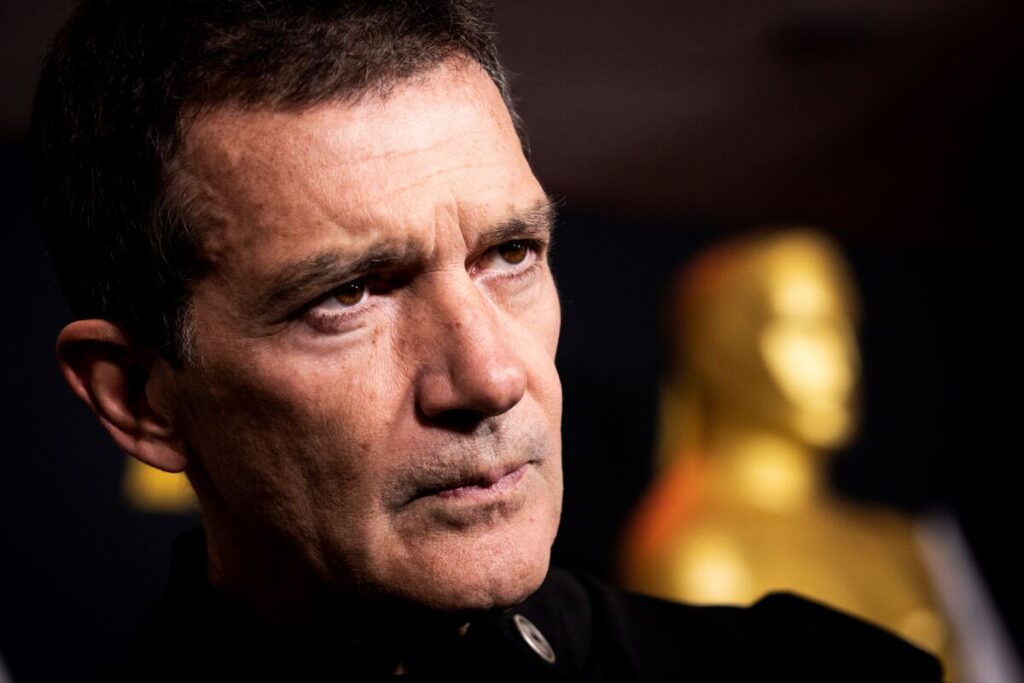 Antonio Banderas desea que en 2023 "abandonáramos un poco el 'yo' y nos centráramos en el 'nosotros'", eldigital.com.do