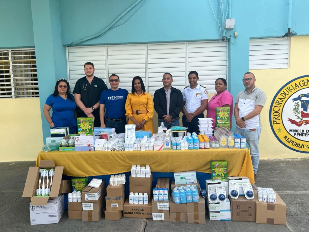 Fundación Cruz Jiminián dona medicamentos e insumos a cárcel Najayo Hombres, eldigital.com.do