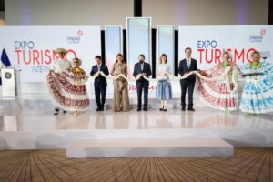 Vicepresidenta en EXPOCOMER: "el país es pionero en el mundo en implementación exitosa del modelo de zonas francas", eldigital.com.do