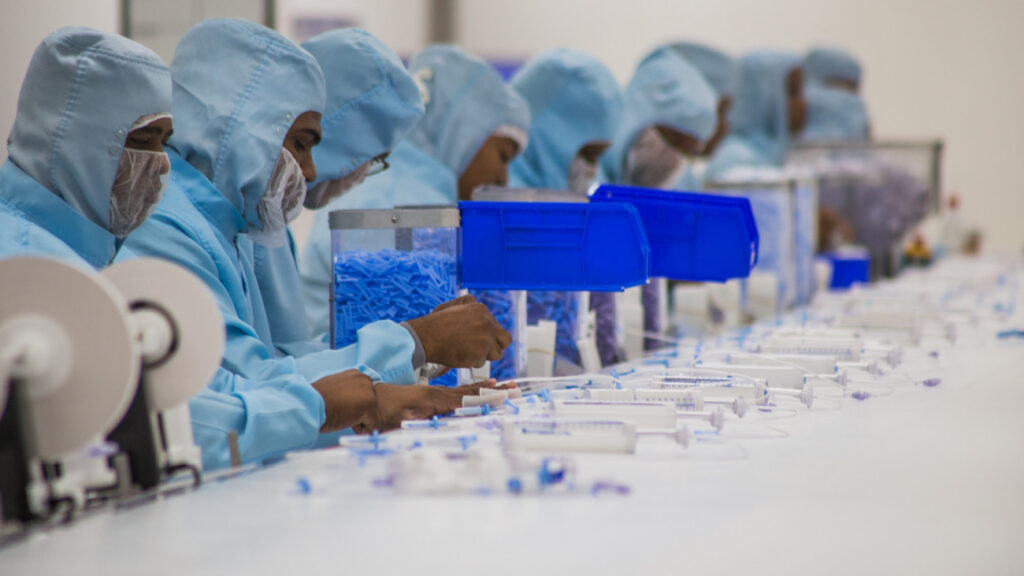 Gobierno anuncia aumento 20% al salario mínimo de trabajadores zona franca industrial , eldigital.com.do