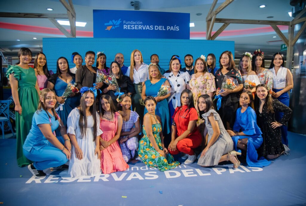 Fundación Reservas del País realiza Feria de Afiliación a Cooperativas con desfile de modas y charlas educativas, eldigital.com.do