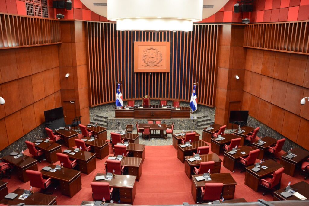 El Senado y Ministerio de Educación celebrarán el primer Modelo Senado Joven, eldigital.com.do