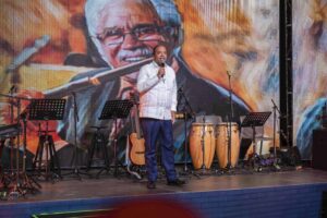 Banreservas publica biografía de Johnny Pacheco, eldigital.com.do