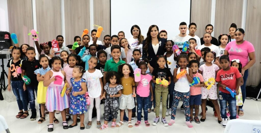 Fundación Mano a Mano con Jesús ofrece conferencia “Retos de familia”, eldigital.com.do