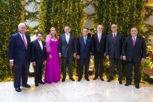 Valdez Albizu y su esposa ofrecieron una cena de gala en honor  de los miembros de la Junta Monetaria, eldigital.com.do