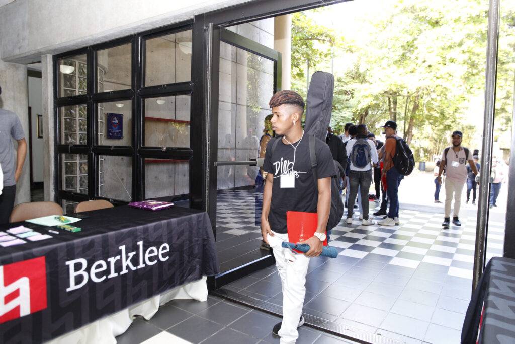‘Berklee en Santo Domingo 2024’ inicia este lunes con la participación de 209 estudiantes de música dominicanos, eldigital.com.do
