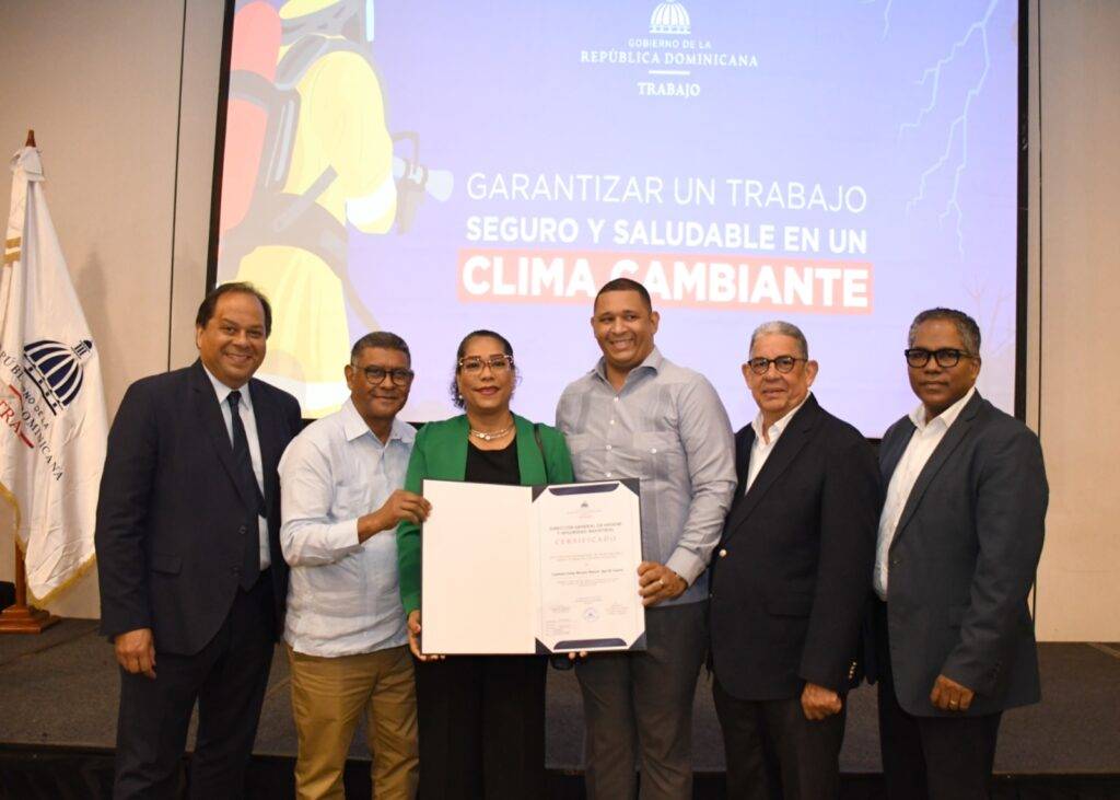 Hotel Lopesan Costa Bávaro Obtiene Certificado de Seguridad y Salud Laboral del Ministerio de Trabajo, eldigital.com.do