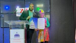 El Congreso de los Estados Unidos reconoce a la folklorista y periodista Xiomarita Pérez, eldigital.com.do