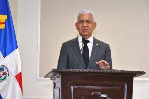 Senado reconoce los 45 años de trayectoria musical de Los Hermanos Rosario, eldigital.com.do