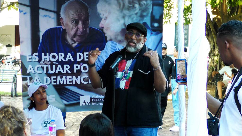 Chichí Peralta se une a lucha contra el alzheimer, eldigital.com.do