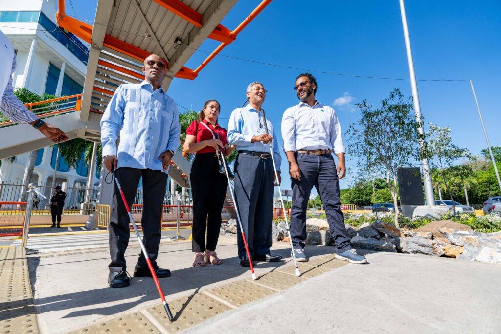 APAP y ADN rehabilitan accesos inclusivos de la Kennedy con Máximo Gómez, ELDIGITAL.COM.DO