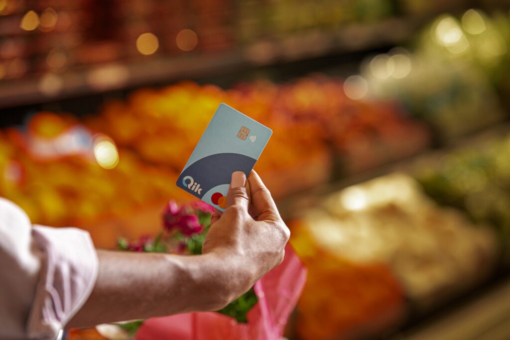 Qik Banco Digital amplía su plataforma de beneficios junto a Mastercard, eldigital.com.do