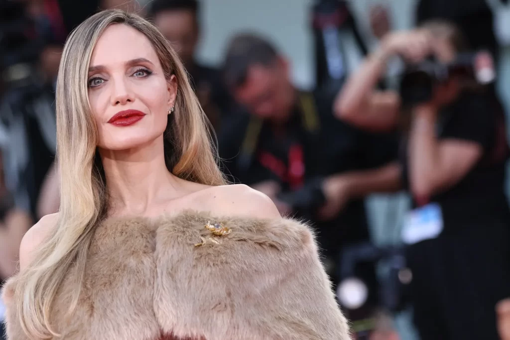 Angelina Jolie retira su demanda contra el FBI sobre acusación de abuso de Brad Pitt, eldigital.com.do