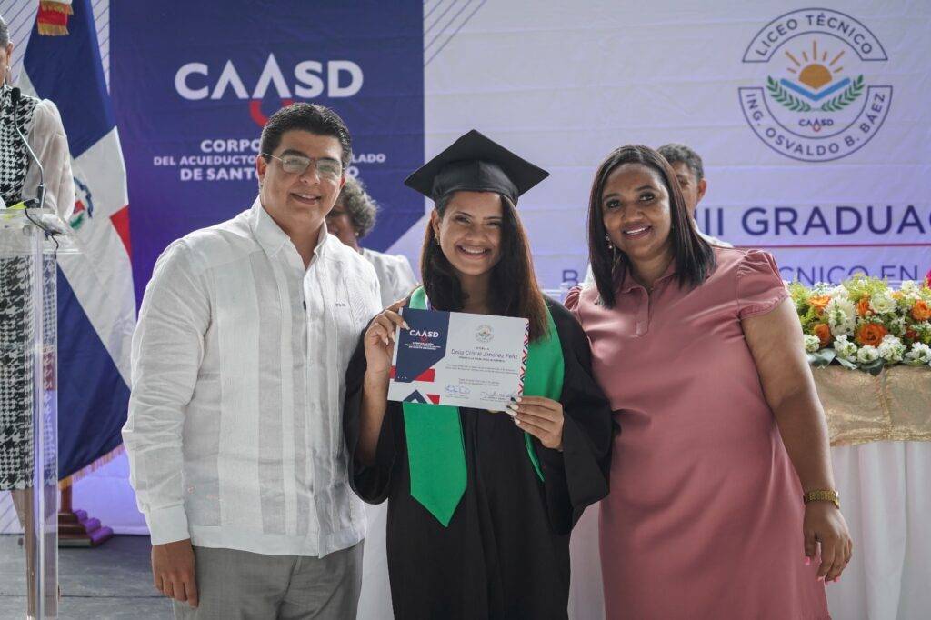 Liceo de la CAASD gradúa a 29 bachilleres técnicos en control de procesos ambientales, eldigital.com.do