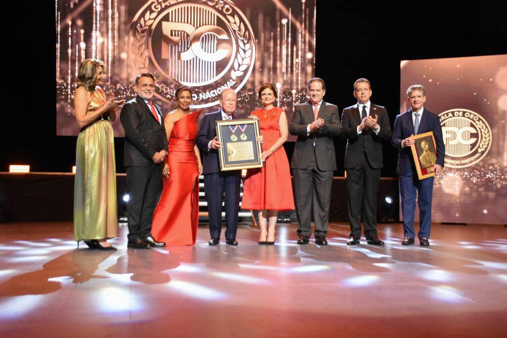 Federación Dominicana de Comerciantes galardona a Pepín Corripio en su 50 aniversario, eldigital.com.do