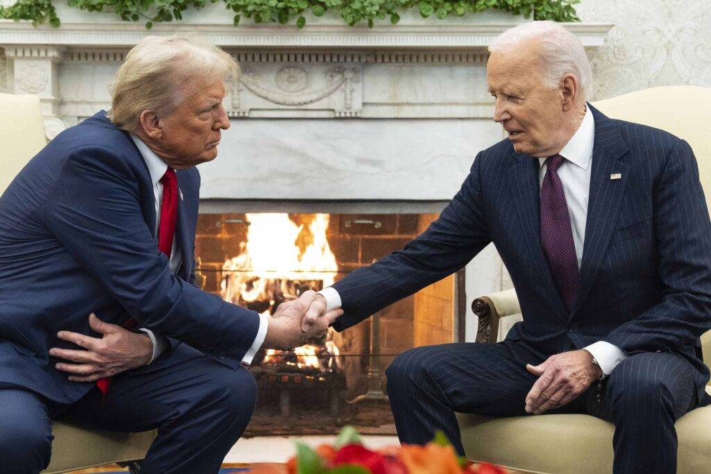 Un diplomático Trump elogia encuentro con Biden y agradece por transición ordenada, eldigital.com.do
