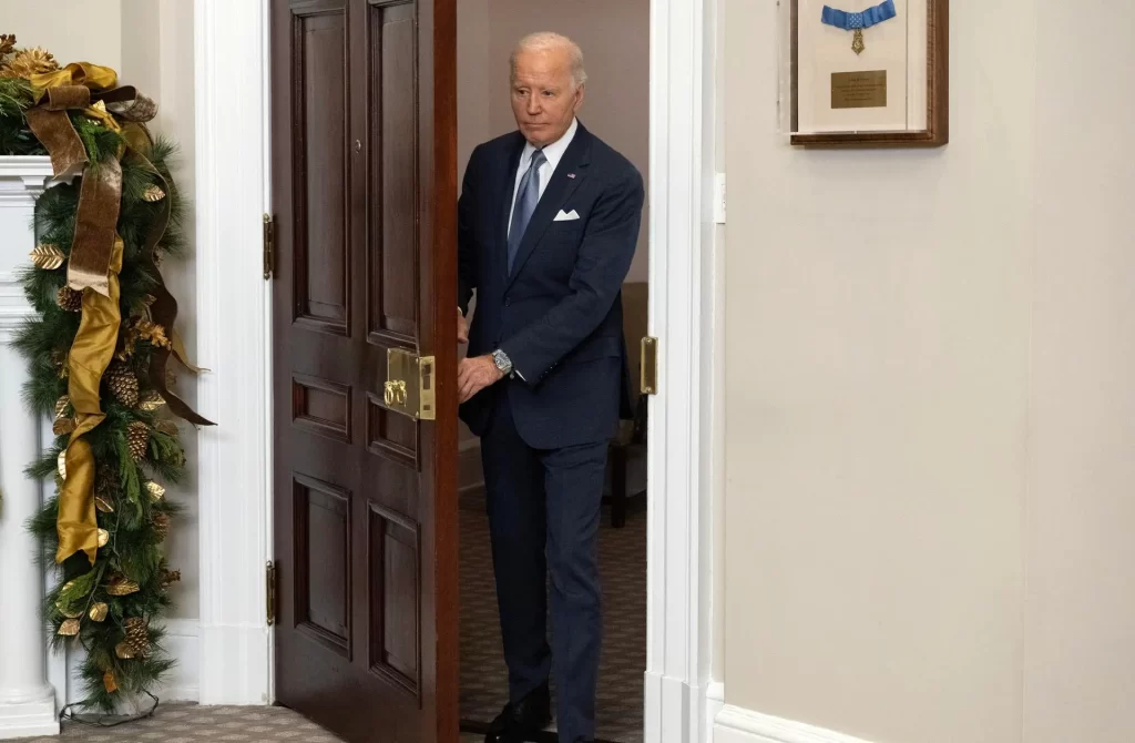 Biden califica la caída de Al Asad como un "acto de justicia", pero avisa de sus riesgos, eldigital.com.do