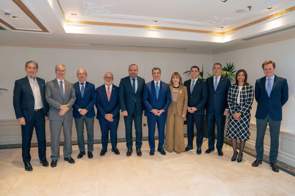 AFI Popular y AFP Popular reconocen a Meliá Hotels International por innovadora operación financiera, eldigital.com.do