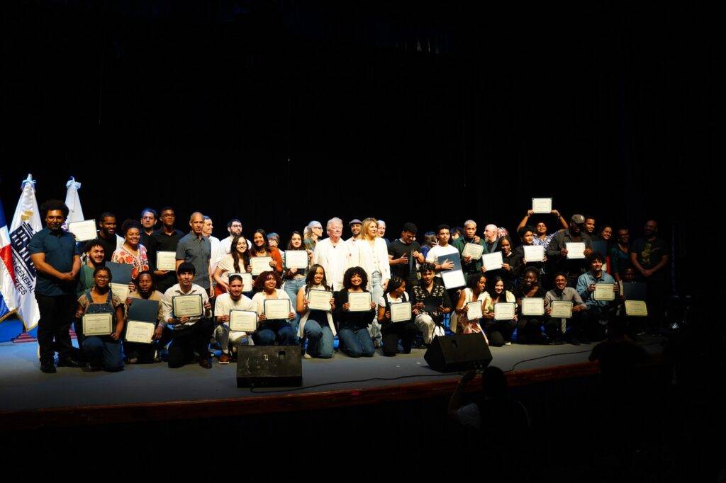 Berklee en Santo Domingo 2025’ concluye con la entusiasta participación de 203 estudiantes dominicanos, eldigital.com.do