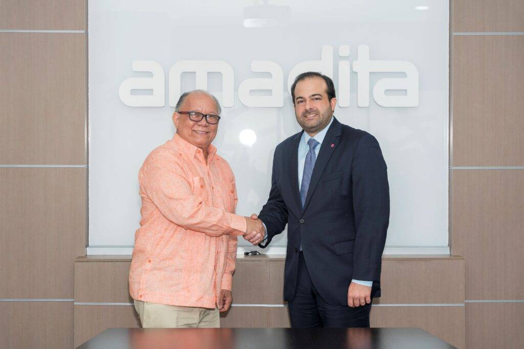 Amadita firma acuerdo con Hemocentro Nacional , eldigital.com.do