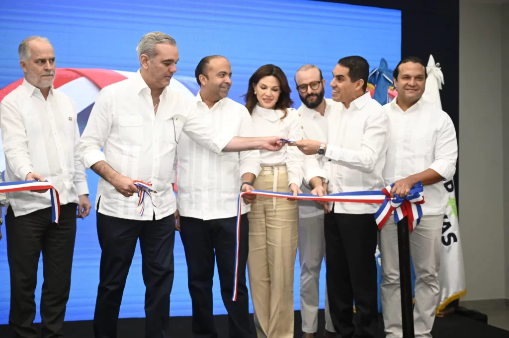 Presidente Abinader inaugura moderno edificio CoopReservas, eldigital.com.do