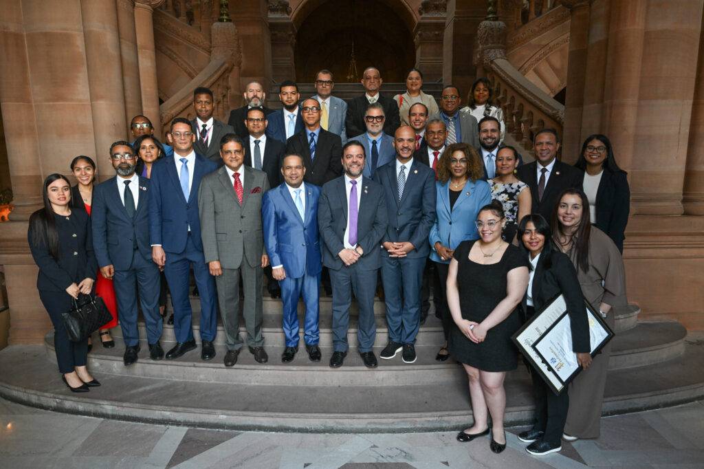 Senador Luis Sepúlveda y asambleístas de origen dominicano reconocen a autoridades de RD, eldigital.com.do