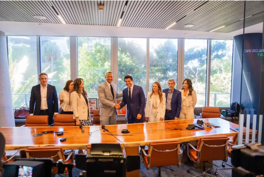 Alex Rodríguez invertirá mil millones de dólares en Playa Grande, eldigital.com.do