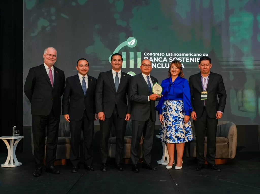 Popular recibe premio en finanzas sostenibles por su emisión del bono verde, eldigital.com.do