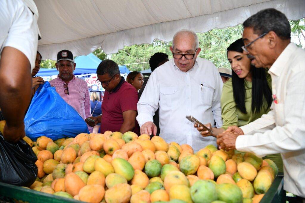 El Bagrícola financia producción nacional de mangos con RD$602.3 millones, eldigital.com.do
