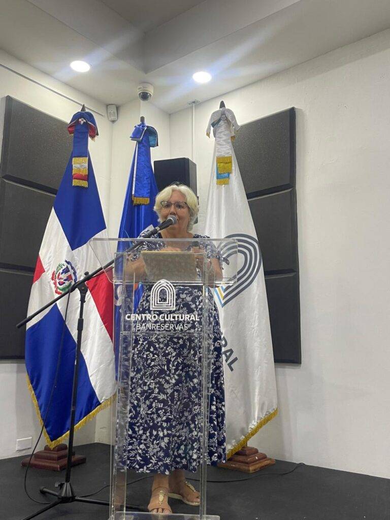 Historiadores del arte abordan la vida y obra de Iris Pérez en tertulia , eldigital.com.do