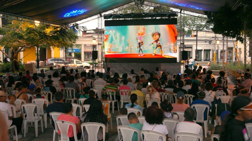 Dos noches de cine gratis: 28 y 29 de junio a las 6:00 de la tarde, con funciones al aire libre e invitados especiales. eldigital.com.do