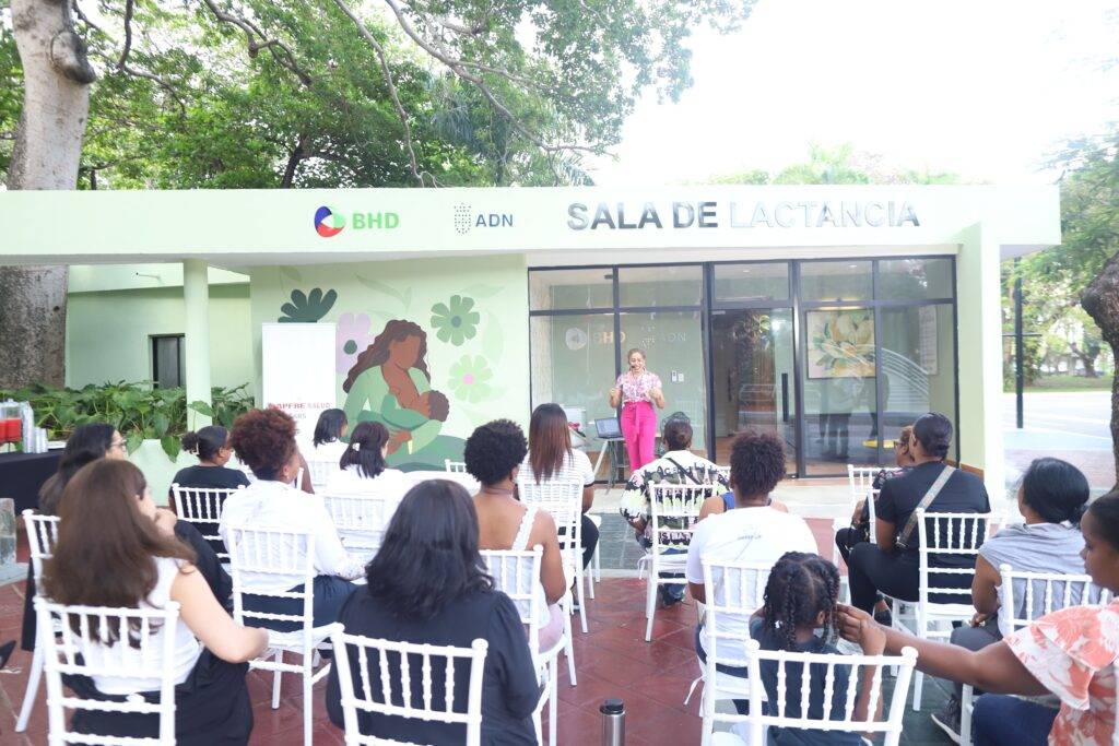 Brenda Cruceta, Penélope Jiménez y Ancris Lied del BHD, eldigital.com.do