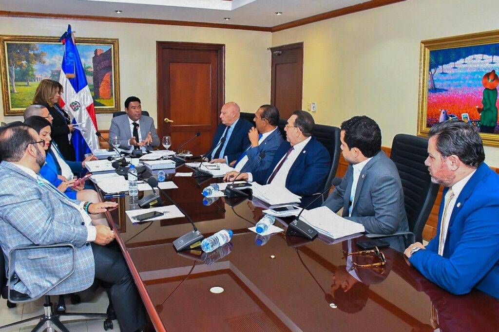Comisión Especial del Senado concluye análisis proyecto de ley que modifica Código de Trabajo, eldigital.com.do