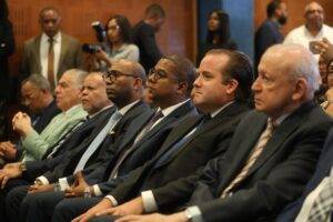 Abinader y Fernández se reúnen para reforzar posición unificada ante la crisis haitiana, eldigital.com.do