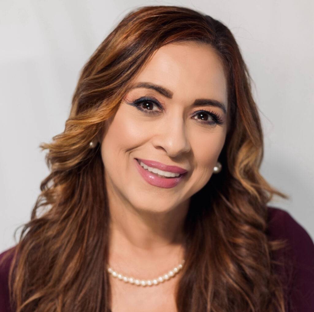 La periodista Neida Sandoval conferencista en el Simposio Iberoamericano de Comunicación 2025, eldigital.com.do