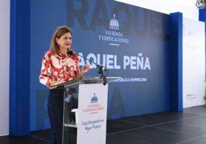 Banreservas financia 608 apartamentos entregados en Hato Nuevo por la vicepresidenta Raquel Peña. el,digital.com.do