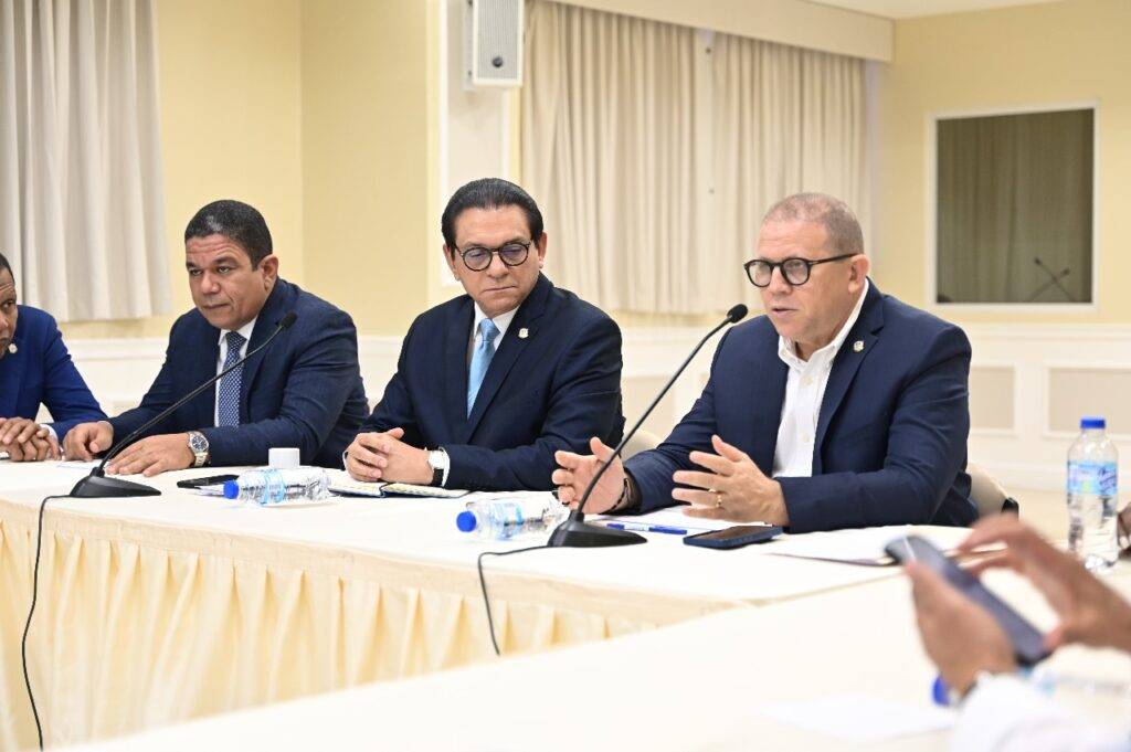 Comisión Bicameral que estudia Ley de Seguridad Social fija fecha vistas públicas en La Vega y Barahona, eldigital.com.do