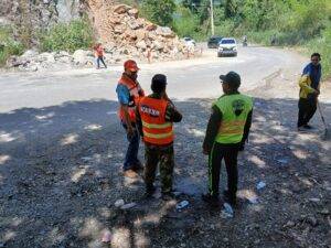 Obras Públicas restablece el tránsito en carretera La Vega–Jarabacoa tras deslizamiento en la zona de La Virgen, eldigital.com.do