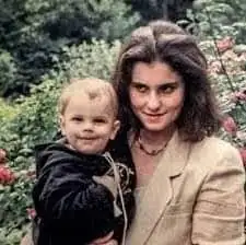 Ella es la mamá de un santo, eldigital.com.do